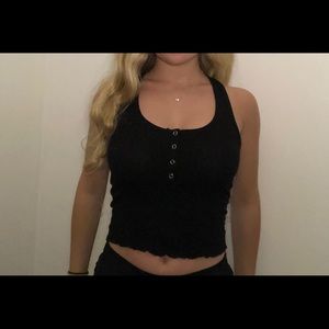 black cropped tank
